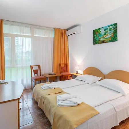Cerna Hotel 3*